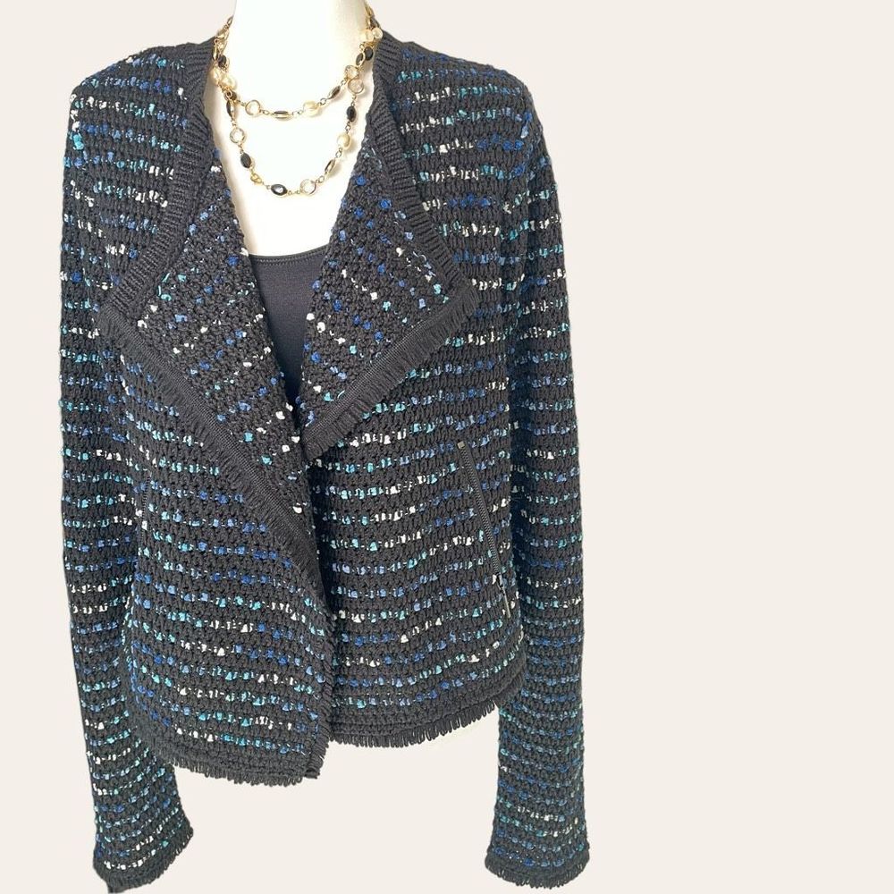 White House Black Market Knit Eyelash Yarn Size M Women’s Jacket With Fringe And